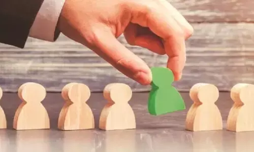 Fresher Hiring: ఐటీ రంగంలో పెరుగుతున్న ఫ్రెషర్ల నియామకాలు