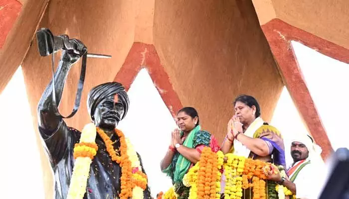 జోడేఘాట్ ప్రాంత అభివృద్ధికి సమిష్టిగా కృషి చేద్దాం జోడేఘాట్ ప్రాంత అభివృద్ధికి సమిష్టిగా కృషి చేద్దాం