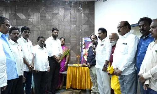 ప్రపంచం ఉన్నంతవరకు వాల్మీకి చరిత్ర నిలుస్తుంది