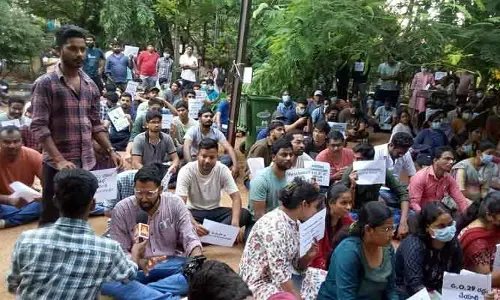 గ్రూప్- I పరీక్షపై తీర్పు జాప్యం.. అభ్యర్థులకు అన్యాయం!