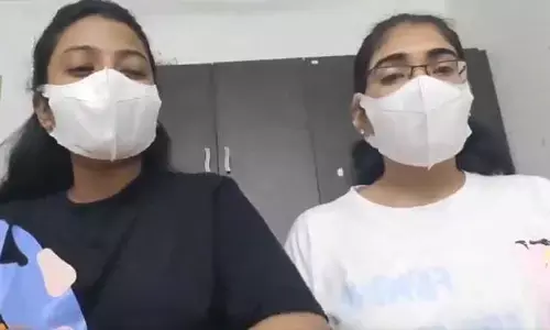 సూపర్ సాంగ్‌తో గ్రూపు-1 మహిళా అభ్యర్థుల నిరసన (వీడియో)