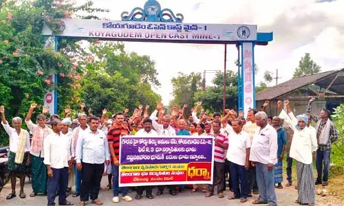 హైకోర్టు తీర్పును అమలు చేయాలి