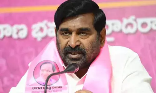 Jagdish Reddy: ఎప్పుడు బయటకు రావాలో కేసీఆర్‌కు తెలియదా?