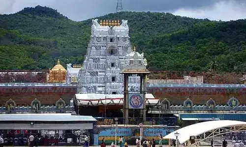 Tirumala: తిరుమలలో దీపావళి ఆస్థానం.. రద్దీ ఎలా ఉందంటే