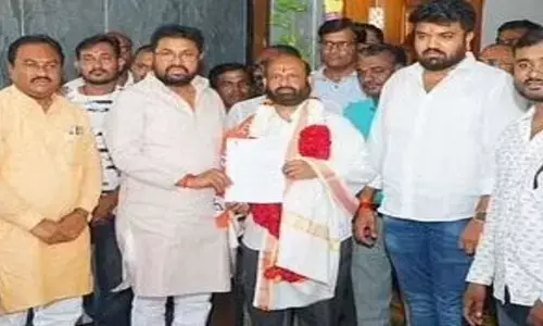 Shiv Sena: గౌరీ లంకేష్ హత్య కేసులో నిందితులకు పార్టీ పదవి లేదు: షిండే