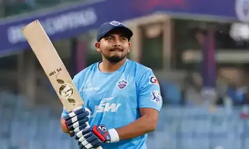 పృథ్వీ షాకు షాక్.. వేటు వేసిన ముంబై