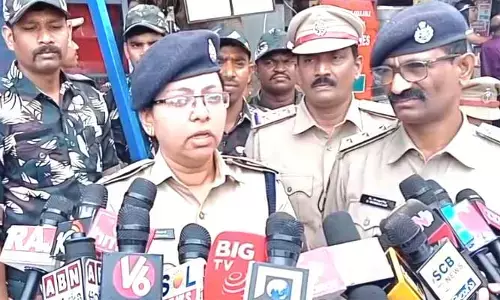 ఆసుపత్రిలోనే అమ్మవారి విగ్రహం ధ్వంసం చేసిన ప్రధాన నిందితుడు