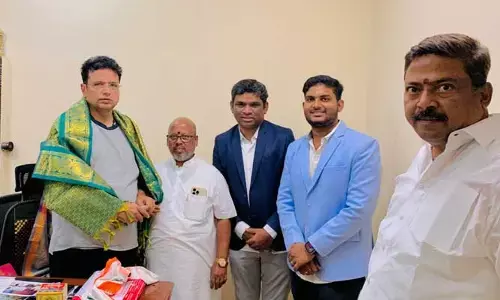 బీసీలకు ప్రాధాన్యత ఇస్తాం.. మంత్రి శ్రీధర్ బాబు హామీ