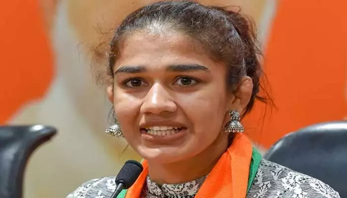 Babita Phogat: దంగల్ టీమ్ మాట తప్పింది.. బబితా ఫొగాట్ ఆరోపణలు Babita Phogat: దంగల్ టీమ్ మాట తప్పింది.. బబితా ఫొగాట్ ఆరోపణలు