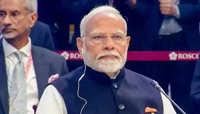 ఉగ్రవాదంపై అన్ని దేశాలు కలిసికట్టుగా పోరాడాలి: బ్రిక్స్ సమావేశంలో మోడీ ఉగ్రవాదంపై అన్ని దేశాలు కలిసికట్టుగా పోరాడాలి: బ్రిక్స్ సమావేశంలో మోడీ