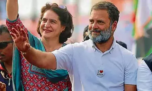 వయానాడ్‌కు ఇద్దరు ఎంపీలు: ప్రియాంకకు మద్దతుగా రాహుల్ గాంధీ