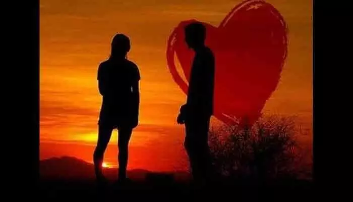 జంపింగ్ ట్రెండ్.. పచ్చని సంసారాల్లో చిచ్చు రేపుతున్న పరాయి మగాళ్ళ మోజు జంపింగ్ ట్రెండ్.. పచ్చని సంసారాల్లో చిచ్చు రేపుతున్న పరాయి మగాళ్ళ మోజు