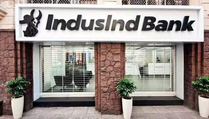 IndusInd Bank: కుప్పకూలిన ఇండస్ఇండ్ బ్యాంక్ స్టాక్స్.. ఒక్కరోజే 19 శాతం క్రాష్..! IndusInd Bank: కుప్పకూలిన ఇండస్ఇండ్ బ్యాంక్ స్టాక్స్.. ఒక్కరోజే 19 శాతం క్రాష్..!