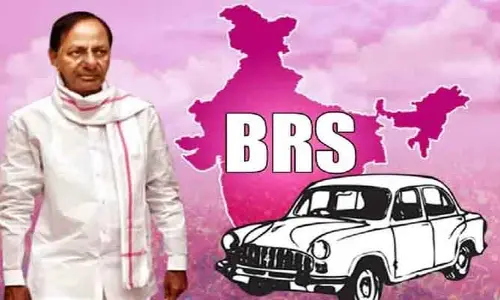 Breaking News : ఎమ్మెల్యేల అనర్హత కేసులో బీఆర్ఎస్ కీలక నిర్ణయం