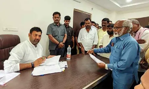 Anirudh Reddy: వ్యర్థాలను వదిలితే ఫార్మా కంపెనీలను తగలబెడుతా: అనిరుధ్ రెడ్డి సంచలన వ్యాఖ్యలు