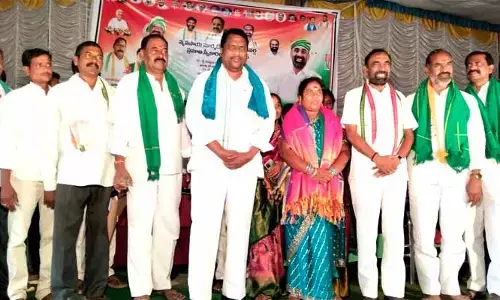 కాంగ్రెస్ ప్రభుత్వంలో రైతులకు మేలు