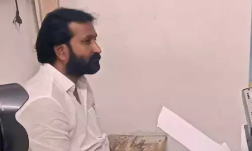 Srikanth Goud: లొంగిపోయిన మాజీ మంత్రి శ్రీనివాస్ గౌడ్ సోదరుడు