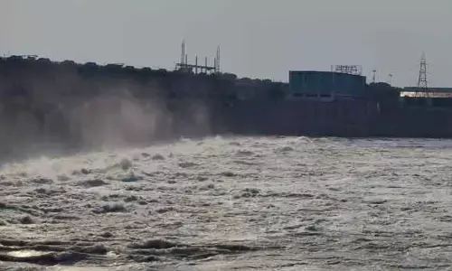 Pulicintala project: పులిచింతల ప్రాజెక్టుకు కొనసాగుతున్న వరద
