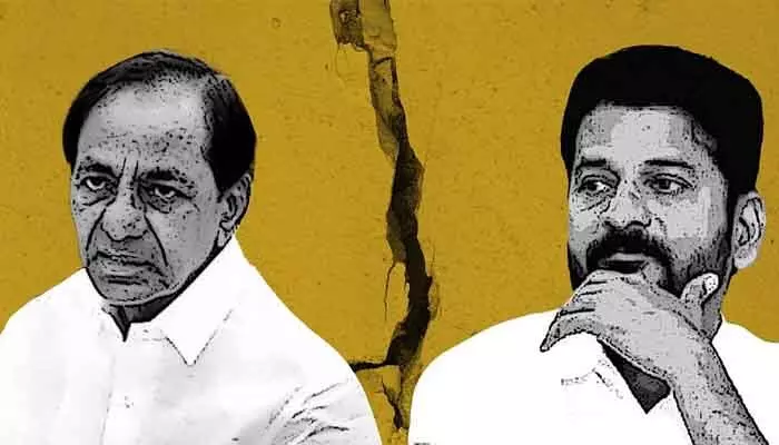 రాజకీయ బాంబులు.. గులాబీ దండులో గుబులు రాజకీయ బాంబులు.. గులాబీ దండులో గుబులు
