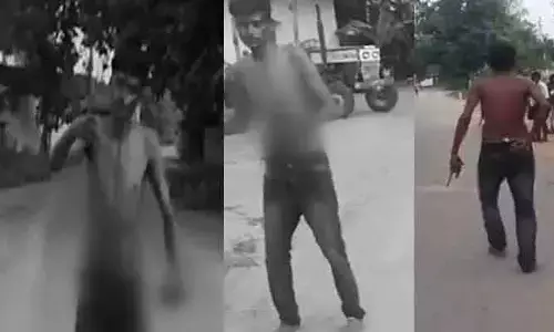 మహబూబాబాద్ జిల్లాలో సైకో వీరంగం