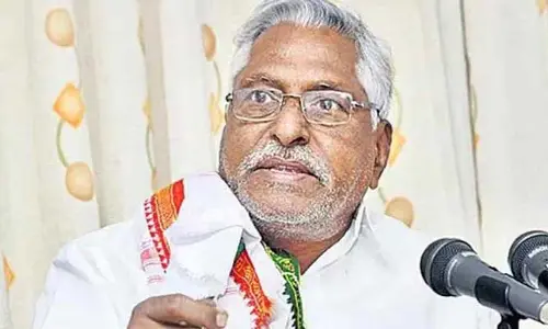 MLC Jeevan Reddy: ఫిరాయింపులతో ఆత్మస్థైర్యం కోల్పోయాం.. జీవన్‌రెడ్డి సంచలన వ్యాఖ్యలు