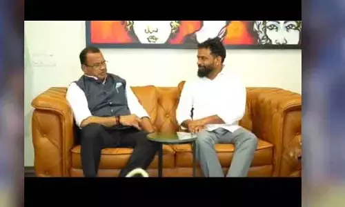 Minister Komati Reddy : మంత్రి కోమటిరెడ్డిని కలిసిన ఏపీ కార్మికశాఖ మంత్రి వాసంశెట్టి సుభాష్