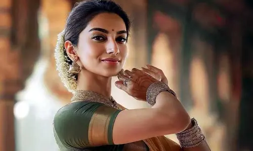Meenakshi Chaudhary: ఆ స్టార్ సినిమాలో ఆఫర్ అందుకున్న మీనాక్షీ చౌదరి!