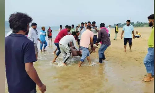 Pranahita river : ప్రాణహిత నదిలో గల్లంతైన వ్యక్తి శవం లభ్యం..