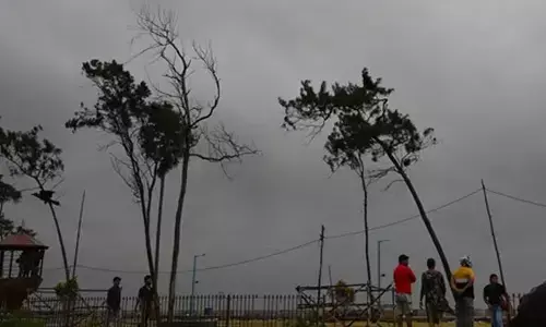 Cyclone Dana: ఒడిశాలో ‘దానా’ బీభత్సం.. 35 లక్షల మందిపై ప్రభావం
