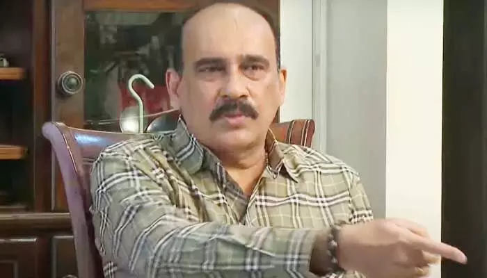 వైఎస్ను చంద్రబాబే చంపారనడం దారుణం: మాజీ మంత్రి బాలినేని సంచలన వ్యాఖ్యలు వైఎస్ను చంద్రబాబే చంపారనడం దారుణం: మాజీ మంత్రి బాలినేని సంచలన వ్యాఖ్యలు