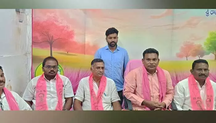 Rega Kantha Rao : తెలంగాణలో కక్షపూరితమైన పరిపాలన సాగుతుంది.. Rega Kantha Rao : తెలంగాణలో కక్షపూరితమైన పరిపాలన సాగుతుంది..
