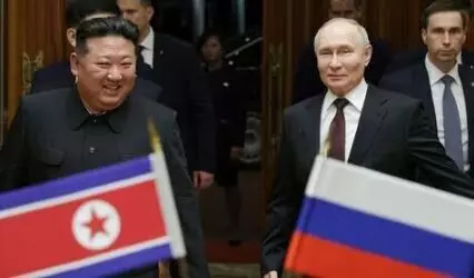 Ukraine-Russia: రష్యా-ఉక్రెయిన్ యుద్ధంలో ఉత్తర కొరియా సైన్యం.. ధృవీకరించిన నాటో Ukraine-Russia: రష్యా-ఉక్రెయిన్ యుద్ధంలో ఉత్తర కొరియా సైన్యం.. ధృవీకరించిన నాటో