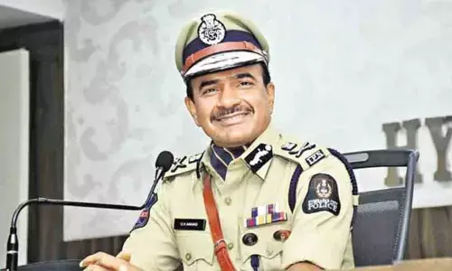 CV Anand: హైదరాబాద్‌లో నెల రోజుల పాటు ఆంక్షలు.. సీపీ సీవీ ఆనంద్ కీలక ఆదేశాలు
