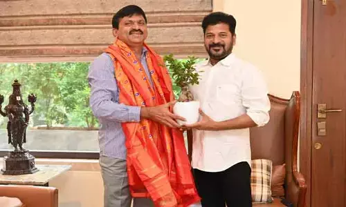 Ponguleti Srinivas Reddy: పొంగులేటికి రేవంత్ రెడ్డి బర్త్ డే విషెస్.. పుట్టిన రోజున మంత్రి కీలక నిర్ణయం