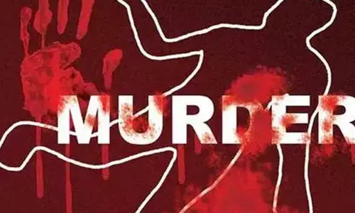 Murder : బాల నగర్ పోలీస్ స్టేషన్ పరిధిలో యువకుడి దారుణ హత్య..