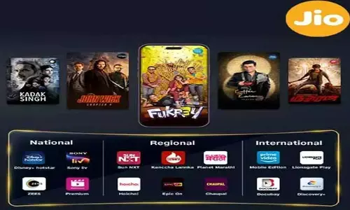 Reliance Jio: కస్టమర్లకు జియో బంపర్ ఆఫర్.. ఈ రీఛార్జ్‌ ప్లాన్స్‌తో ఉచితంగా ఓటీటీ సేవలు..!