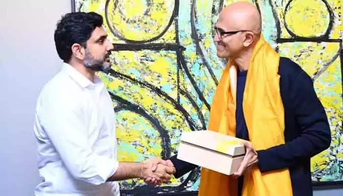 Lokesh America Tour: సత్యనాదెళ్లతో మంత్రి నారా లోకేష్ భేటీ Lokesh America Tour: సత్యనాదెళ్లతో మంత్రి నారా లోకేష్ భేటీ