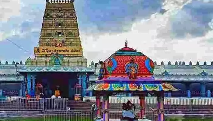 AP News:ఆ ఆలయ ప్రధాన అర్చకుడి సస్పెన్షన్ AP News:ఆ ఆలయ ప్రధాన అర్చకుడి సస్పెన్షన్