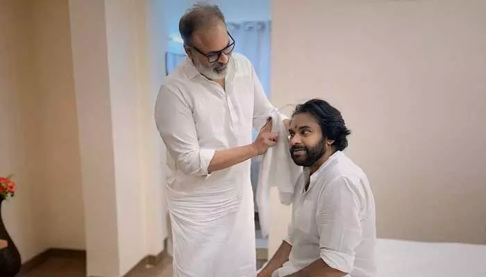 Pawan Kalyan: ‘వాటిని నాకు పరిచయం చేసింది మా నాగబాబు అన్నయ్యే’ Pawan Kalyan: ‘వాటిని నాకు పరిచయం చేసింది మా నాగబాబు అన్నయ్యే’