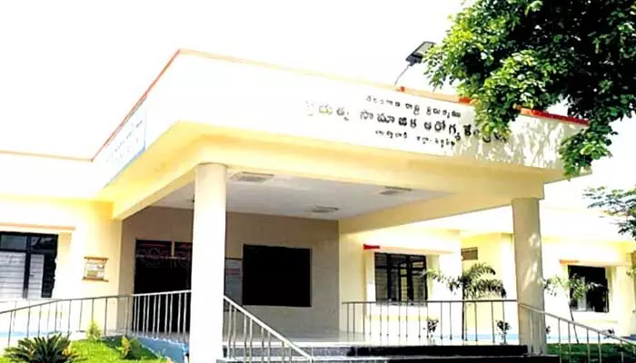 Up grade : హుస్నాబాద్ ప్రభుత్వ ఆసుపత్రికి మహర్దశ Up grade : హుస్నాబాద్ ప్రభుత్వ ఆసుపత్రికి మహర్దశ
