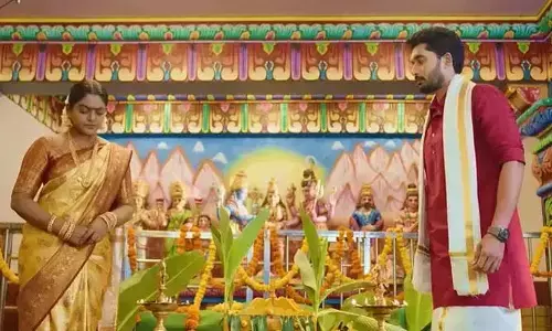 Karthika Deepam Today october 30 Episode : కార్తీక్ భార్యగా పూజలో కూర్చొన్న దీప