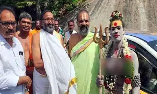 Female Aghori : కొండగట్టులో ప్రత్యక్షమైన మహిళా అఘోరీ