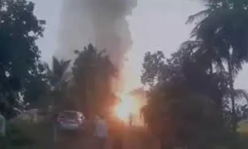 Fire Accident: ఉండ్రాజవరం బాధితుల్ని పరామర్శించిన ఎమ్మెల్యే.. ఎక్స్ గ్రేషియా ప్రకటన