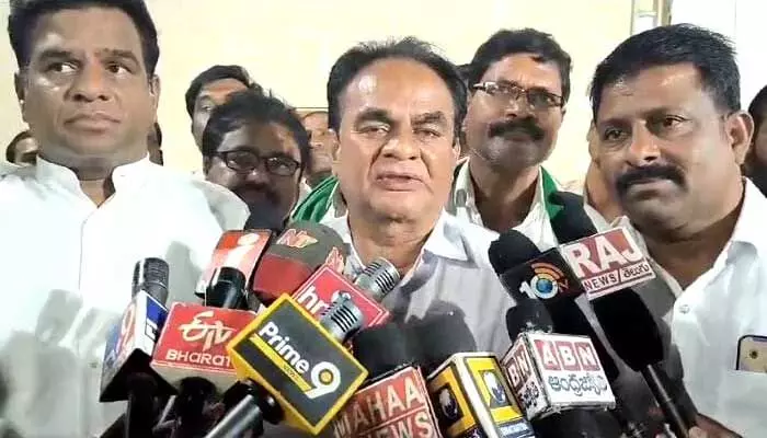 DCC : కాంగ్రెస్ ను బలహీన పర్చడానికి కుట్ర DCC : కాంగ్రెస్ ను బలహీన పర్చడానికి కుట్ర