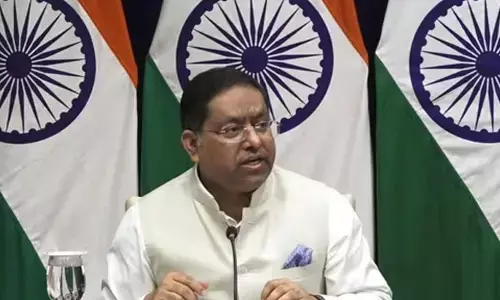 Immigration: యూఎస్ సహకారంతో అక్రమ వలసలకు అడ్డుకట్ట.. ఎంఈఏ ప్రతినిధి రణధీర్ జైస్వాల్