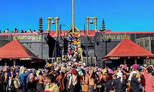 Sabarimala: శబరిమల వెళ్లే భక్తులకు భారీ గుడ్ న్యూస్.. ఇక నుంచి ఫ్రీ ఇన్సూరెన్స్ కవరేజీ
