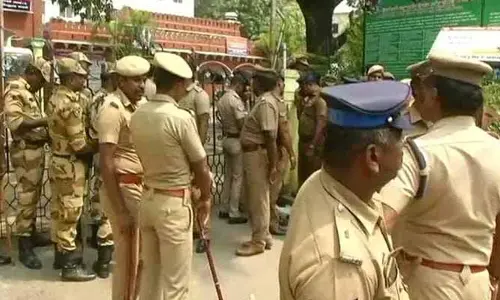 Minor Maid: 15 ఏళ్ల పనిమనిషి దారుణహత్య.. హాట్ ఐరన్ రాడ్డుతో కొట్టి.. సిగరెట్ తో కాల్చి..