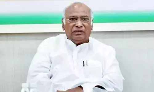 Karge: అబద్ధాలు చెప్పే బదులు అసలు సమస్యలపై మాట్లాడండి.. మోడీకి ఖర్గే సవాల్