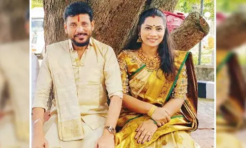 MLC Duvvada: గ్రాండ్‌గా ఎమ్మెల్సీ దువ్వాడ బర్త్ డే సెలబ్రేషన్స్.. కాస్ట్లీ గిఫ్ట్ ఇచ్చిన దివ్వెల మాధురి (వీడియో)