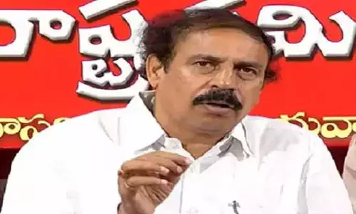 చంద్రబాబు పర్యటనపై సీపీఐ నేత హాట్ కామెంట్స్